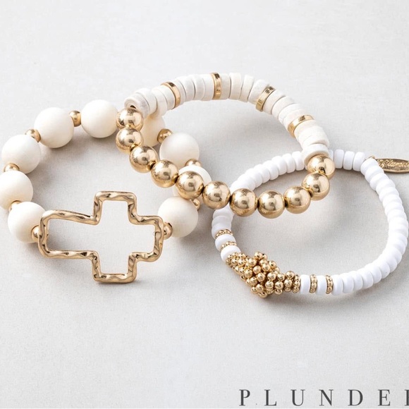 NEW Gold Cross Bracelet Set - Picture 3 of 8